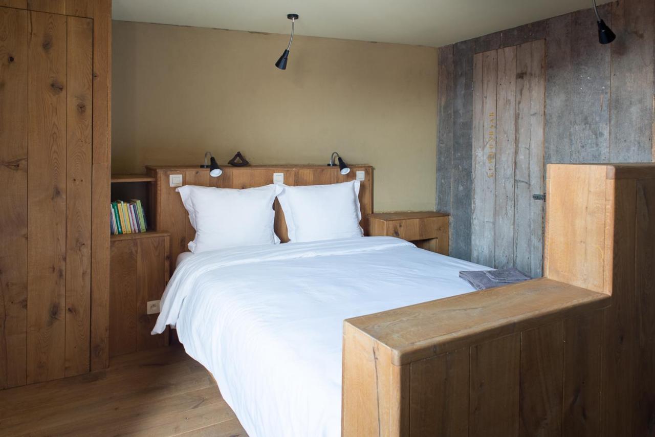 Poeziehotel Surplace - 15 Min Van Pairi Daiza & Industriezone Ghislenghien Bever Екстериор снимка